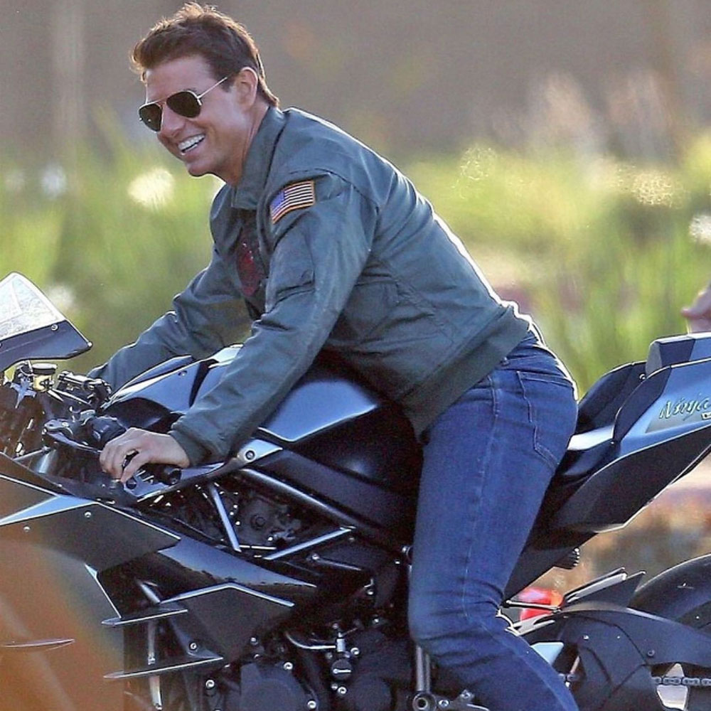 Tom Cruise on a bike in Top Gun Maverick