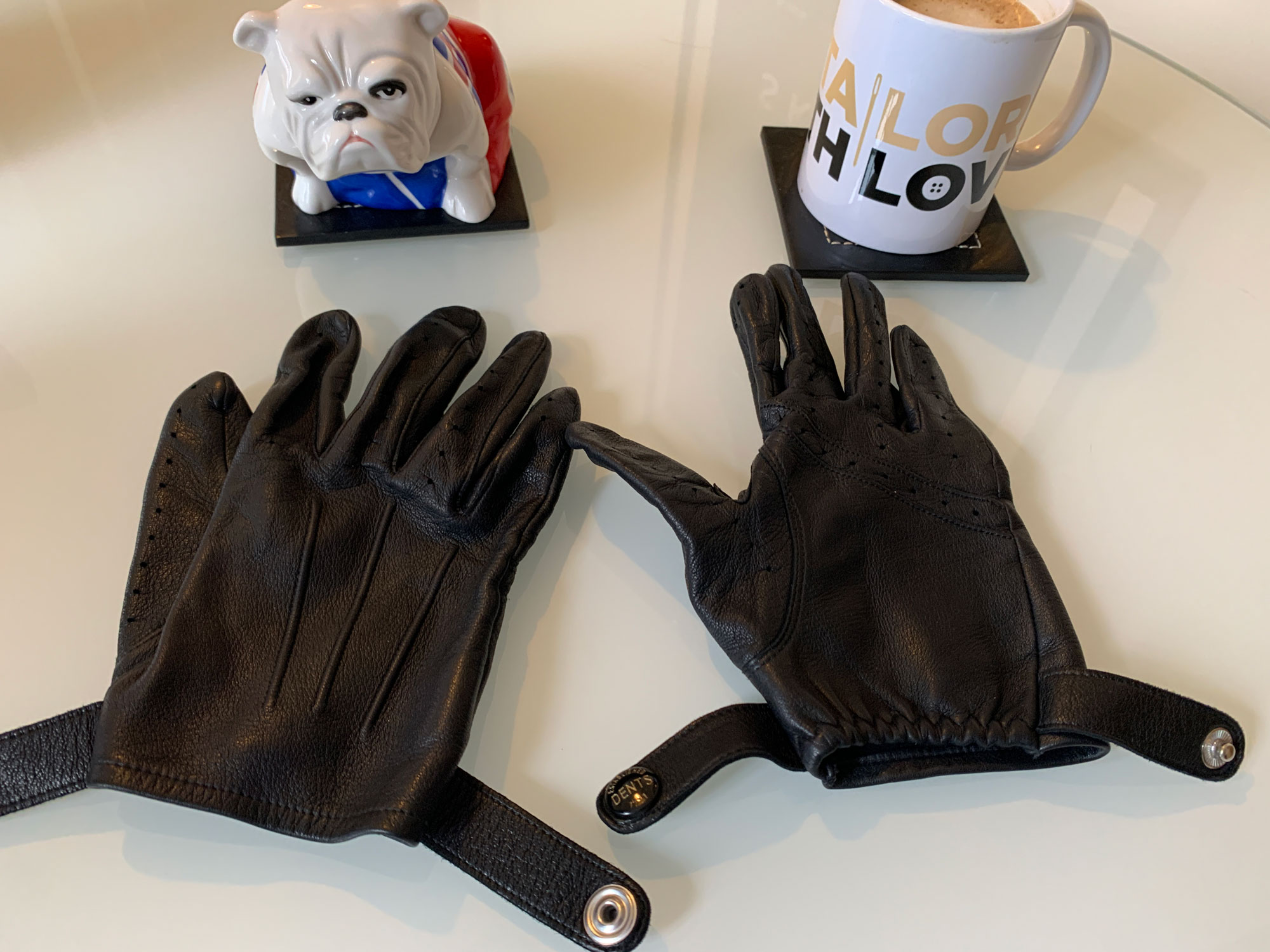 Spectre - Bond's Dents 'Fleming' Leather Driving Gloves | Review