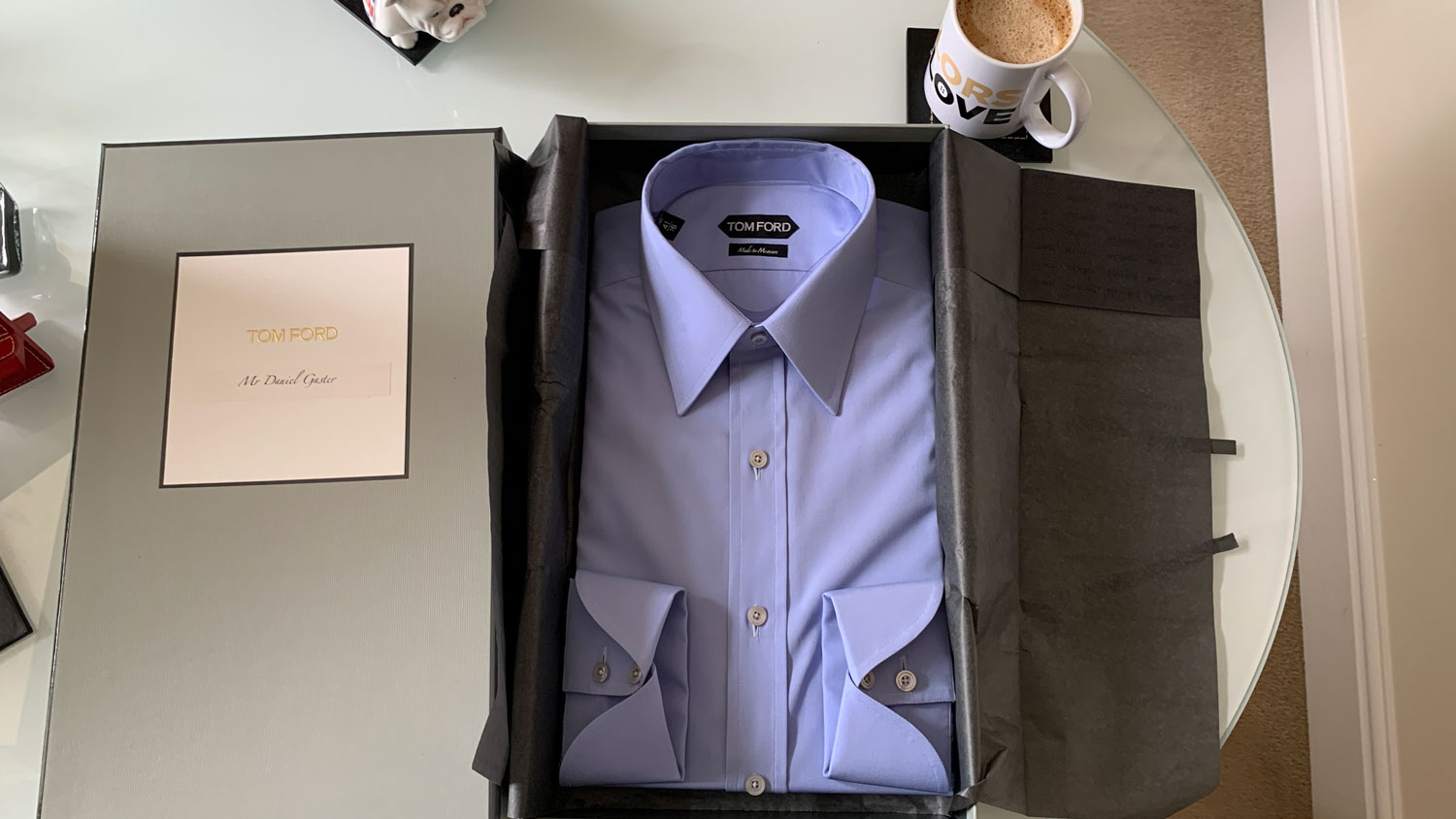 Tom Ford unboxing blue shirt
