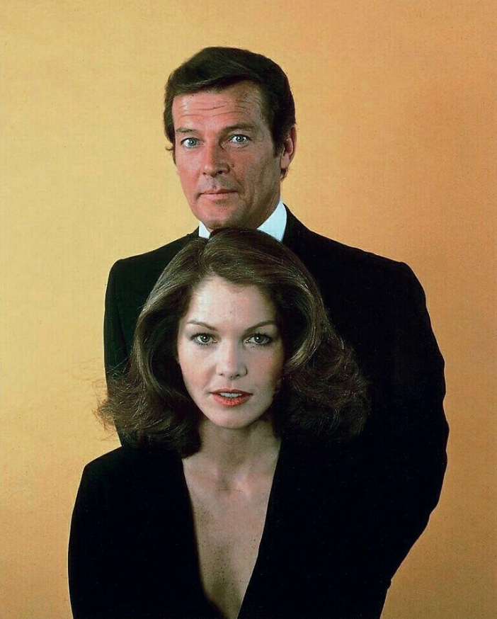 roger moore louis chiles