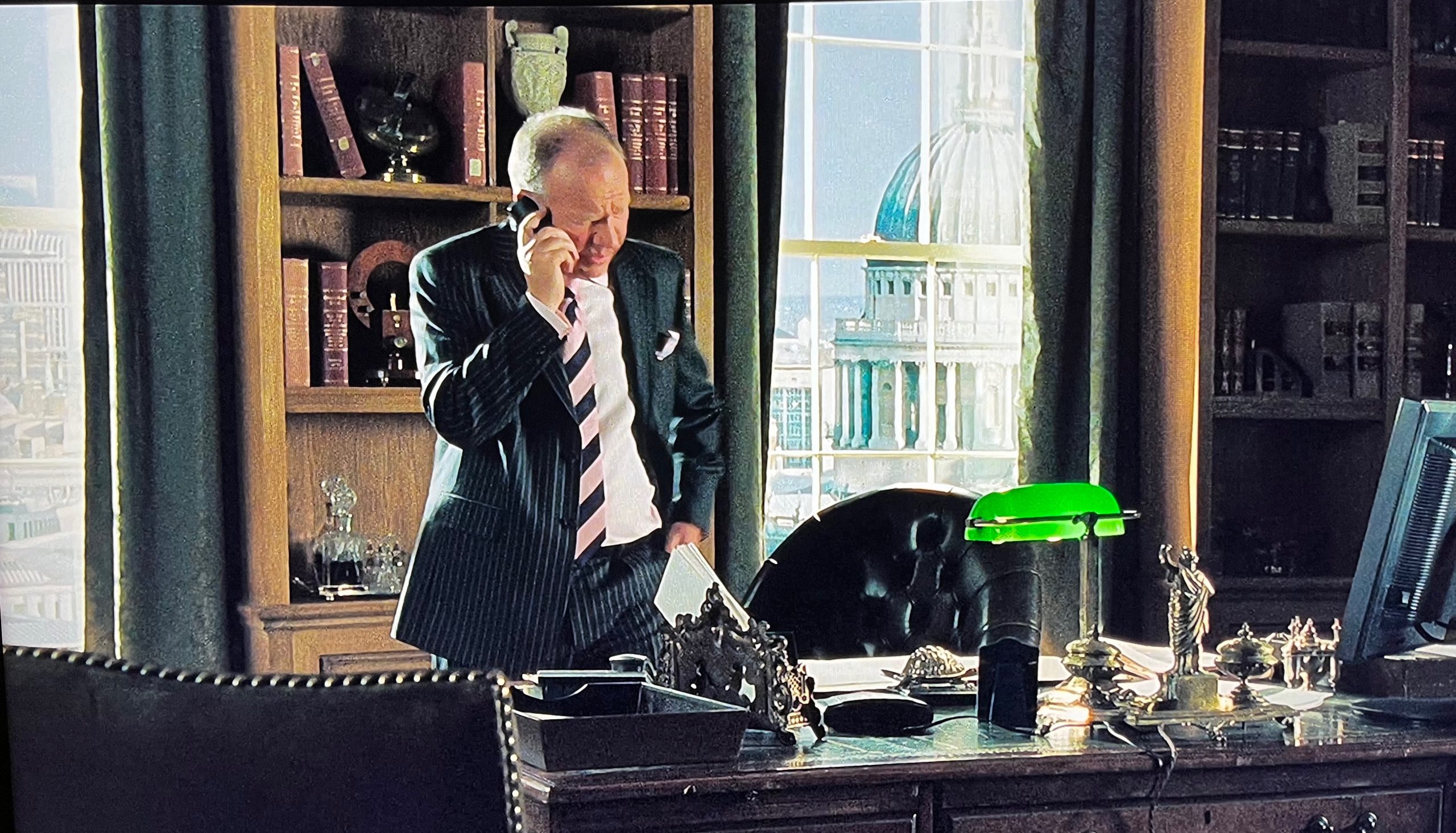 Min 10 First Look Mollaka Carter Mongoose Casino Royale