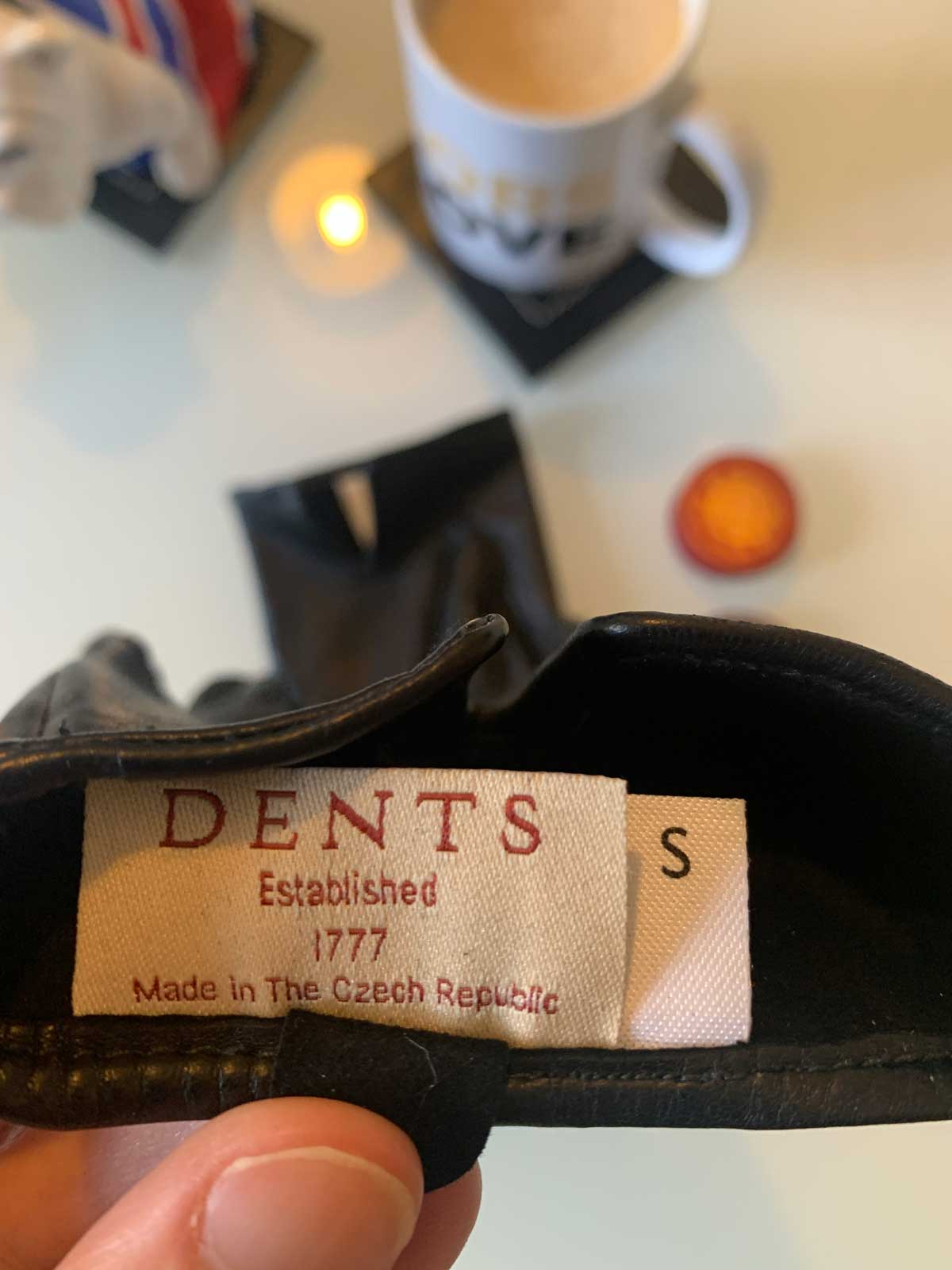Dents label inside