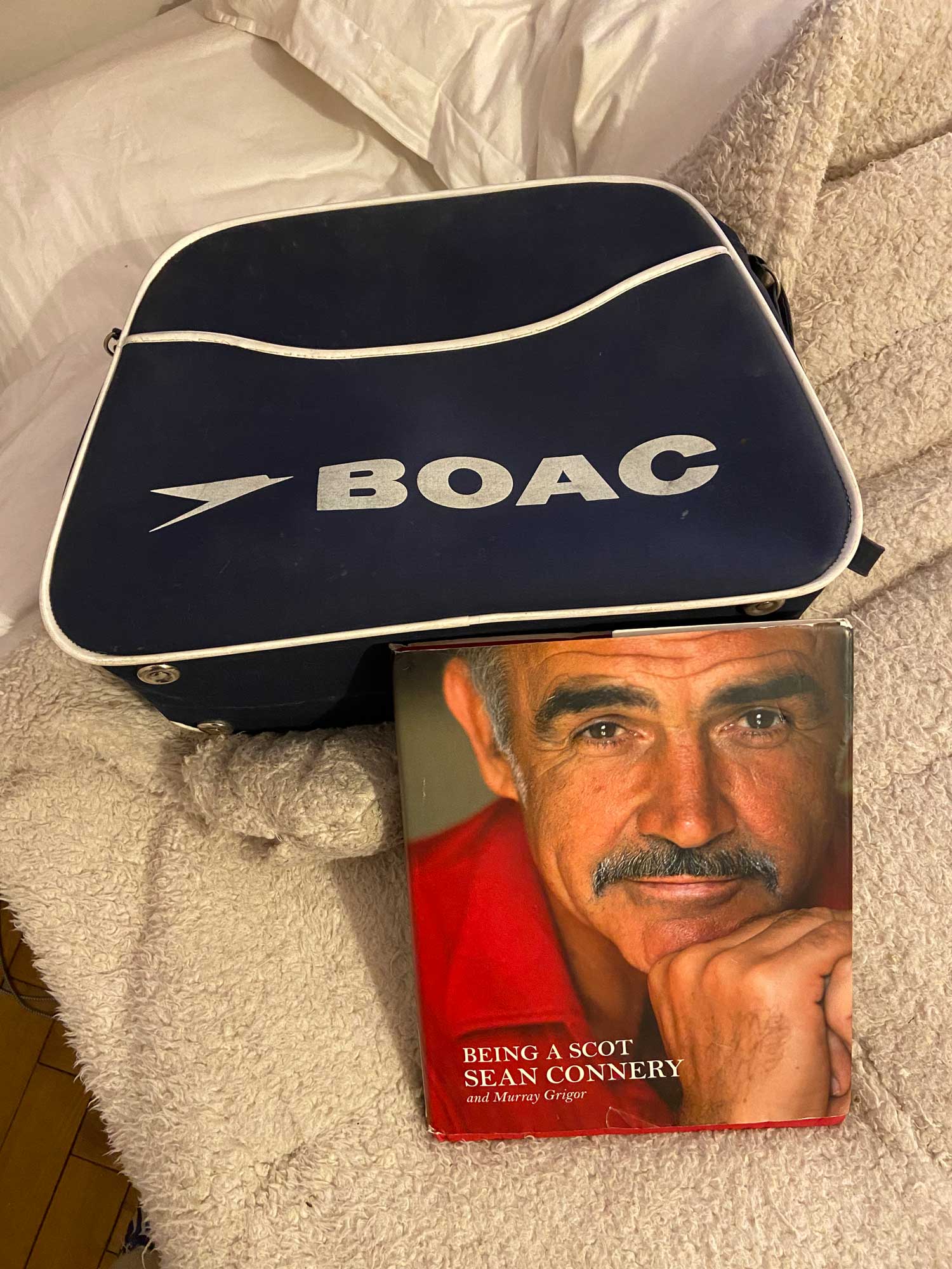 boac bag | airlinedisplaymodels